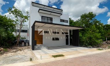 Casa en Venta, Rio Residencial, Cancún Quintana Roo.