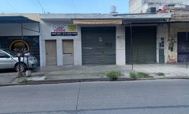 Venta en Block 2 locales y dpto. en PH sobre Marconi
