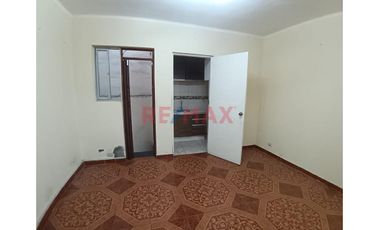 Inversión Comercial En Jr. Azángaro – Venta De 2 Departamentos Juntos | 125 M² | Us$ 174,500