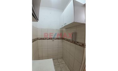 Inversión Comercial En Jr. Azángaro – Venta De 2 Departamentos Juntos | 125 M² | Us$ 174,500