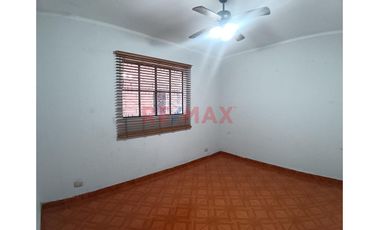Inversión Comercial En Jr. Azángaro – Venta De 2 Departamentos Juntos | 125 M² | Us$ 174,500