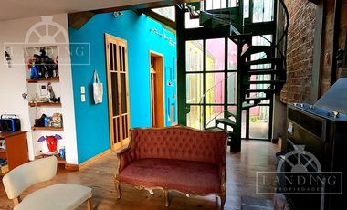 CASA EN VENTA :: San Telmo : EXCELENTE/OPORTUNIDAD acepta PERMUTA y/o FINANCIACION