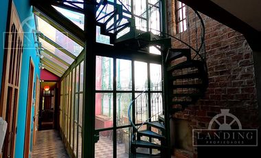 CASA EN VENTA :: San Telmo : EXCELENTE/OPORTUNIDAD acepta PERMUTA y/o FINANCIACION