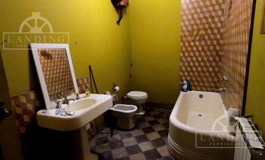 CASA EN VENTA :: San Telmo : EXCELENTE/OPORTUNIDAD acepta PERMUTA y/o FINANCIACION