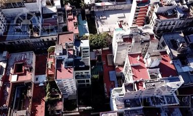 CASA EN VENTA :: San Telmo : EXCELENTE/OPORTUNIDAD acepta PERMUTA y/o FINANCIACION