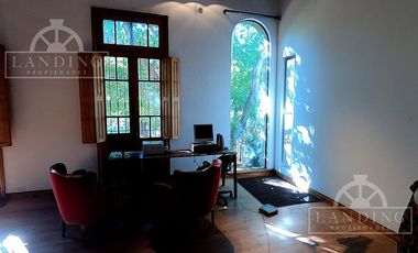 CASA EN VENTA :: San Telmo : EXCELENTE/OPORTUNIDAD acepta PERMUTA y/o FINANCIACION