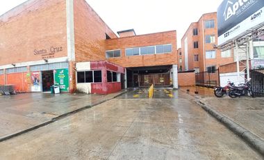 apartamento en arriendo en conjunto residencial santa cruz piso 6. Cod A13873