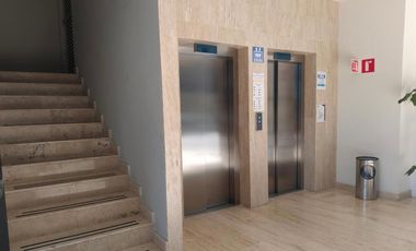 Oficina con muy buena ubicación en centro sur