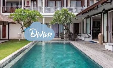 For Sale Fully Furnished Luxury Villa at Berawa Bali
