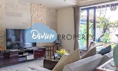 For Sale Fully Furnished Luxury Villa at Berawa Bali