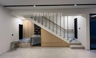 Rumah Baru Tatar Elite Nayapati Kota Baru Parahyangan