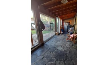 RETASADA!!! EXCELENTE CASA C/LOCAL Y DEPTO.