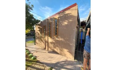 RETASADA!!! EXCELENTE CASA C/LOCAL Y DEPTO.