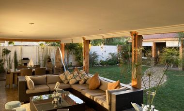 SE RECIBEN OFERTAS/SANTA ELENA - Casa - Venta