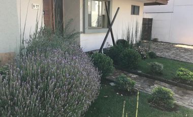SE RECIBEN OFERTAS/SANTA ELENA - Casa - Venta