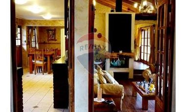 MARAVILLOSA CASA FAMILIAR EN LA TRANQUILIDAD DE RINCONADA DE LOS ANDES
