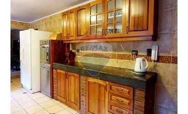 MARAVILLOSA CASA FAMILIAR EN LA TRANQUILIDAD DE RINCONADA DE LOS ANDES