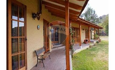 MARAVILLOSA CASA FAMILIAR EN LA TRANQUILIDAD DE RINCONADA DE LOS ANDES