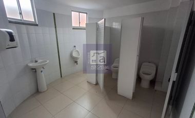 COD. 5797 - SE ARRIENDA LOCAL - BARRIO:  CASCO ANTIGUO