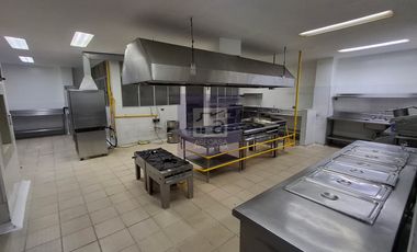 COD. 5797 - SE ARRIENDA LOCAL - BARRIO:  CASCO ANTIGUO