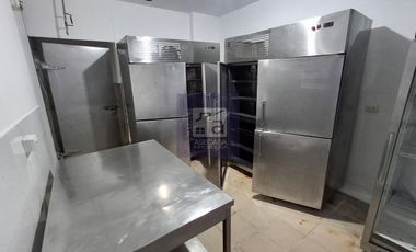 COD. 5797 - SE ARRIENDA LOCAL - BARRIO:  CASCO ANTIGUO