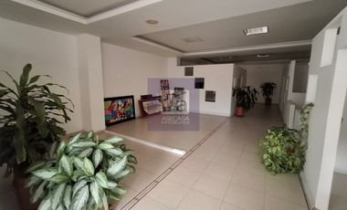 COD. 5797 - SE ARRIENDA LOCAL - BARRIO:  CASCO ANTIGUO