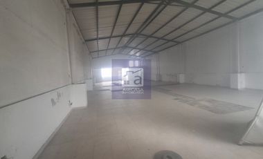 COD. 5797 - SE ARRIENDA LOCAL - BARRIO:  CASCO ANTIGUO