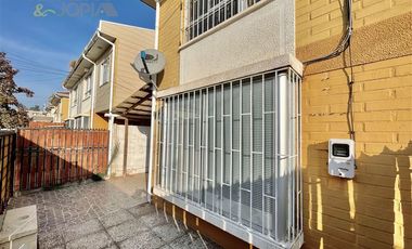 Casa en arriendo de 3 dorm. en Villa Alemana