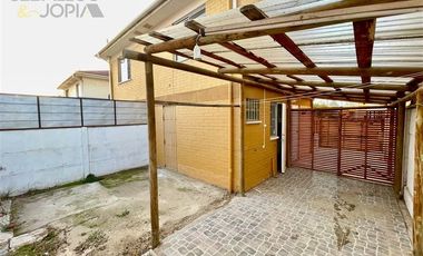 Casa en arriendo de 3 dorm. en Villa Alemana