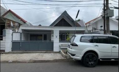 Rumah disewakan di Jawa Timur, Surabaya
