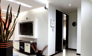 casa en venta en hacienda el castillo. Cod V16447