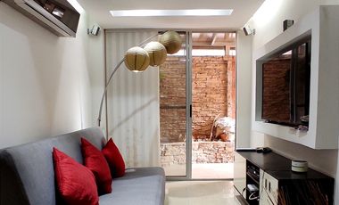 casa en venta en hacienda el castillo. Cod V16447