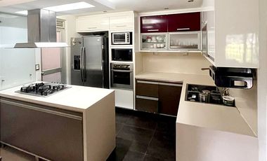 casa en venta en hacienda el castillo. Cod V16447