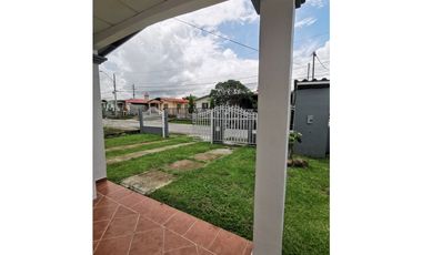 VENTA DE CASA EN PENONOME - VILLA KAROLA