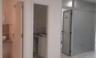 Excelente oficina en venta. Edificio LINEHOUSE.