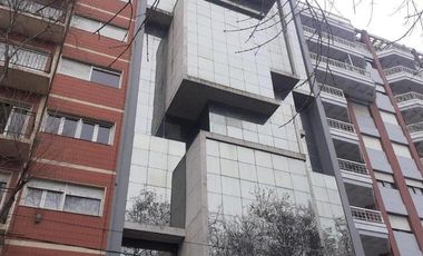 Excelente oficina en venta. Edificio LINEHOUSE.