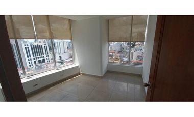 OFICINA 90M2 SEMIAMOBLADA PROCONSA II MANTENIMIENTO INCLUIDO