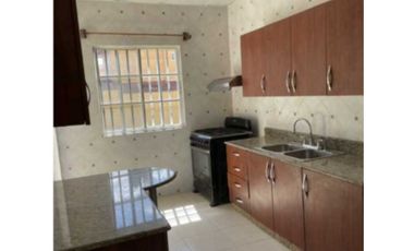 ALQUILO CASA EN LA CHORRERA BARRIO COLÓN 3R