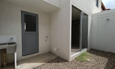 casa en venta en los patios. Cod V31574