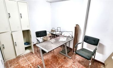 Local Comercial en Venta en Ramón Subercaseaux