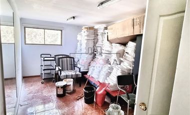 Local Comercial en Venta en Ramón Subercaseaux