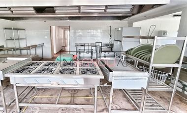 Local Comercial en Venta en Ramón Subercaseaux