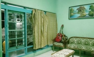 Dijual rumah di Sumber