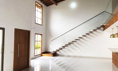 PR14189 CASA EN RENTA EN SECTOR LAS MINAS