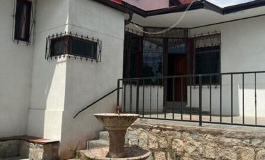 Hermosa Casa de tres niveles en Quilpué