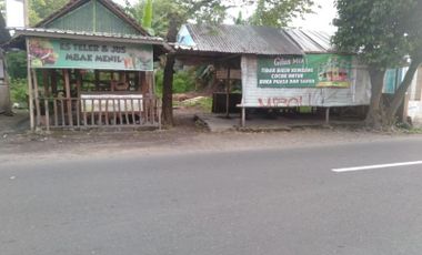 Tanah Pinggir Jalan besar Bugisan Tirtonirmolo Dekat Pusat Bisnis Wirobrajan