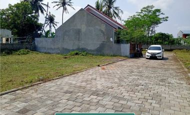 Tanah Kavling Purworejo, Barat bandara YIA