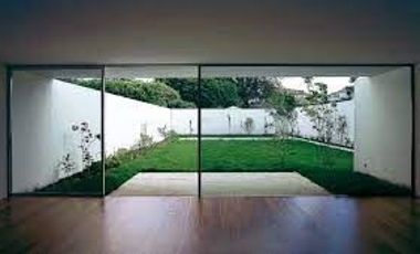 Casa en arriendo de 6 dorm. en Las Condes