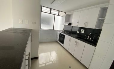 apartamento en arriendo en la abadia. Cod A513349