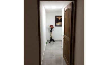 VENTA APARTAMENTO 86 mts2 LA CEJA SECTOR LA CRUZ - D